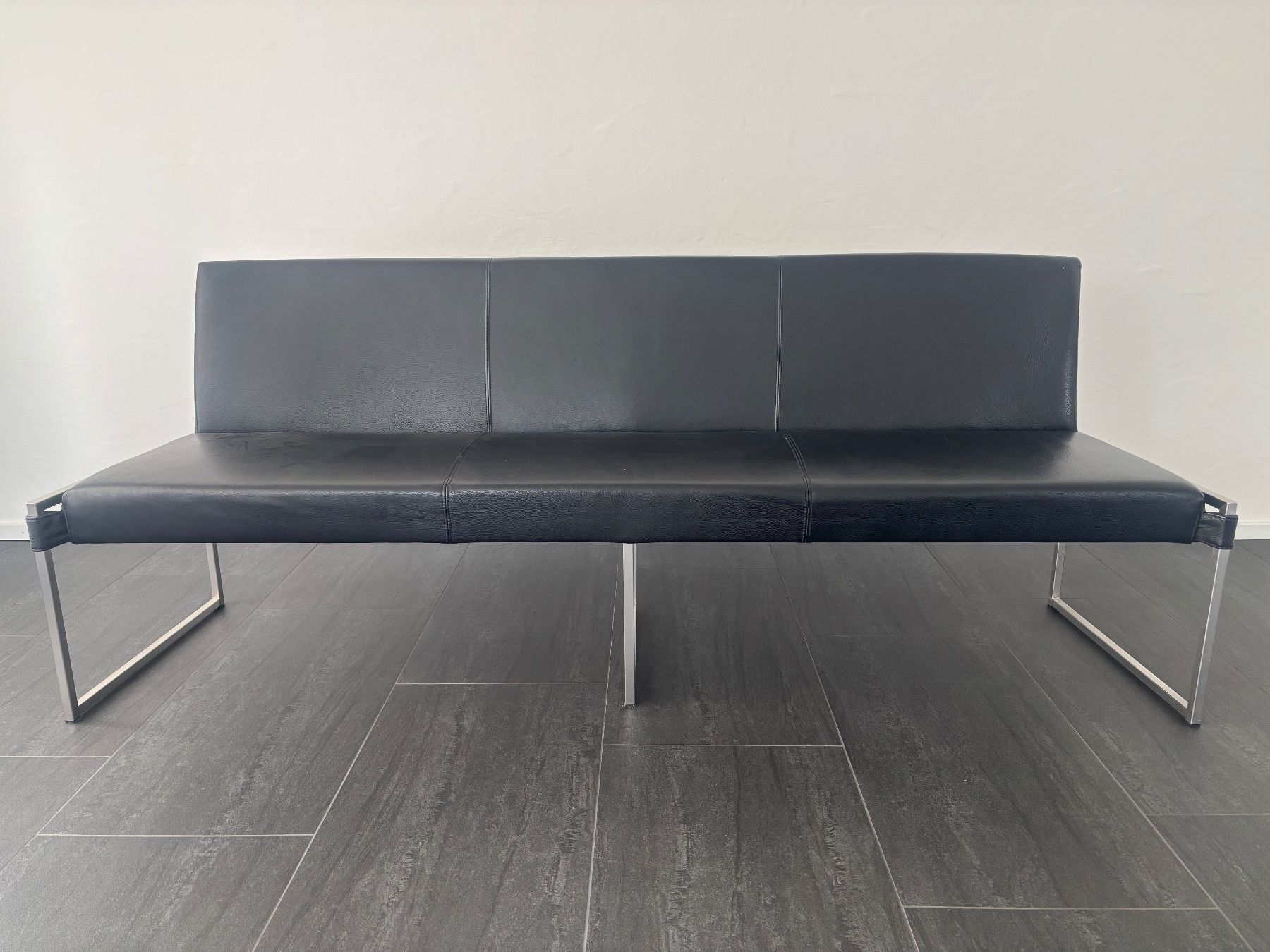 Pfister Panchine: Ledersitzbank 220x70x85 – Usato da Dänikon ZH venduto da Simpam