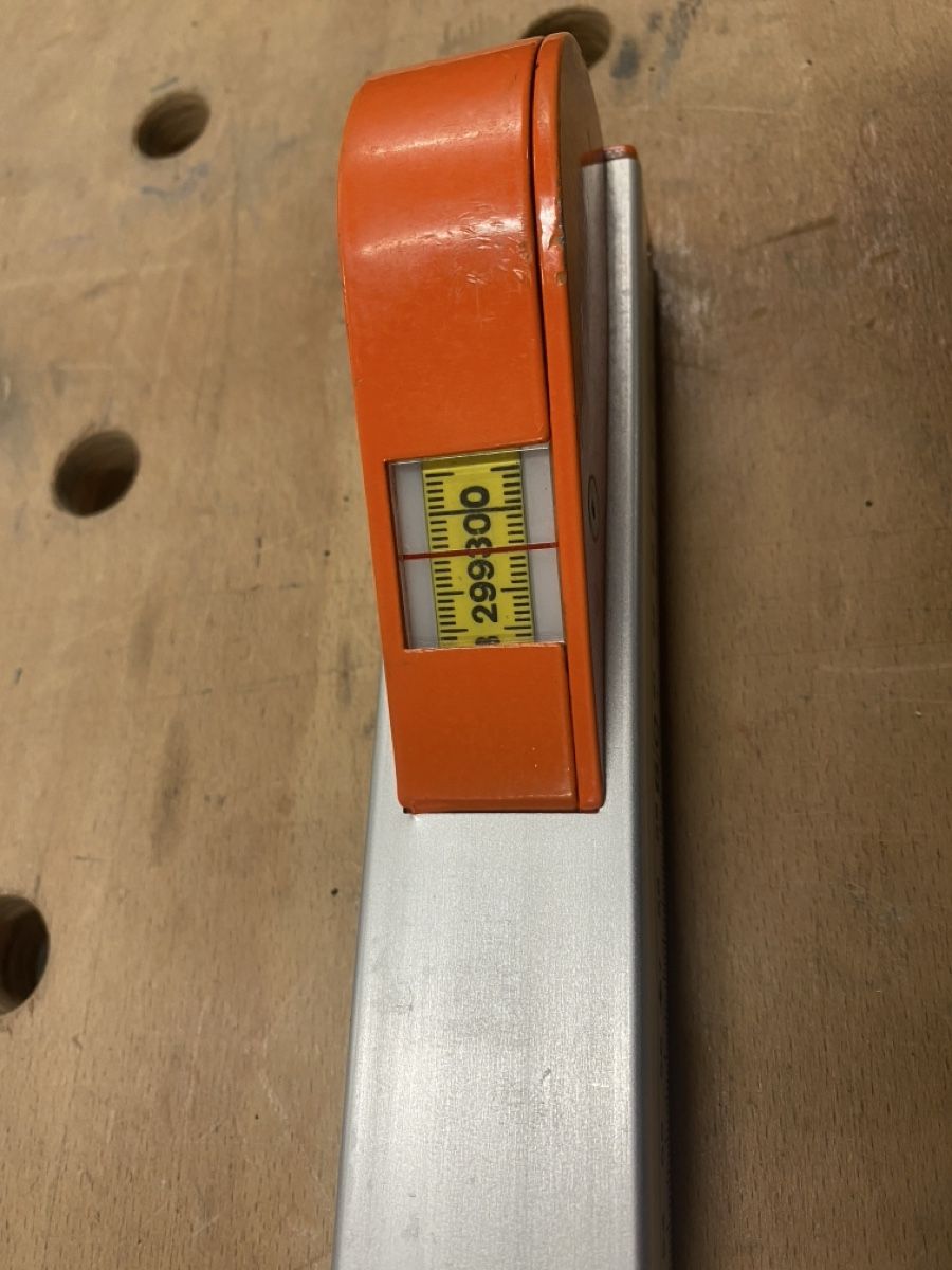 Messen: Messfix bis 3m ab 1.- – Gebraucht aus Wabern von HK-Design 2