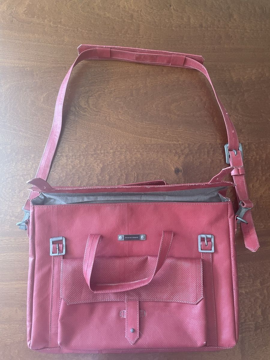 Freitag Borse: Freitag Reference R506 Hutchins laptop bag – Nuovo (secondo la descrizione) da Zürich venduto da bar_96nx 6