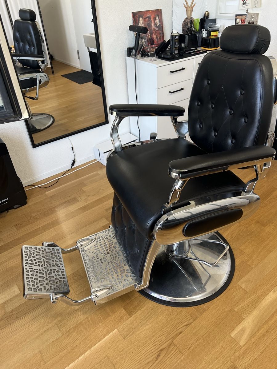 Sedie: Coiffeur-/Barberstuhl – Usato da Gümligen venduto da Erjon 1