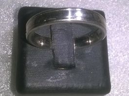 RING EDELSTHAL,,SILBER FARBE,,GLANZIG