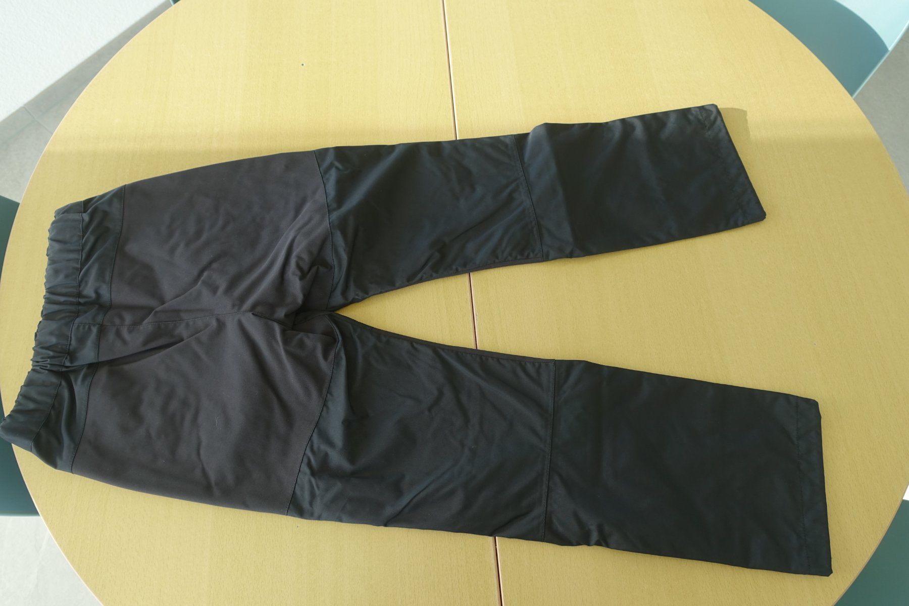 Reima Hosen: Reima Tec Regenhose schwarz Gr. 146 – Gebraucht aus Seftigen von nordfyr 1