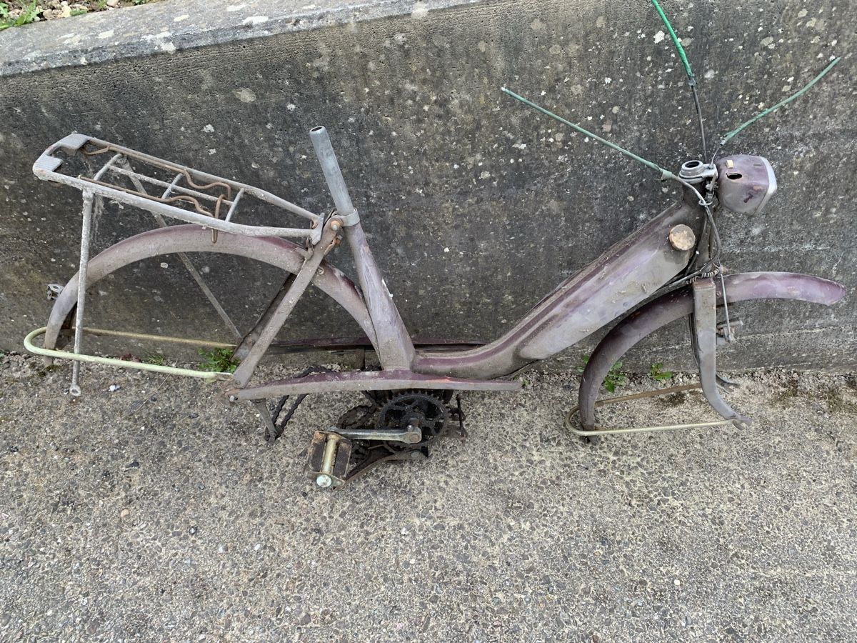 Pièces pour mobylette: Mofa Motobecane – Défectueux à Murgenthal par Ivy69 7