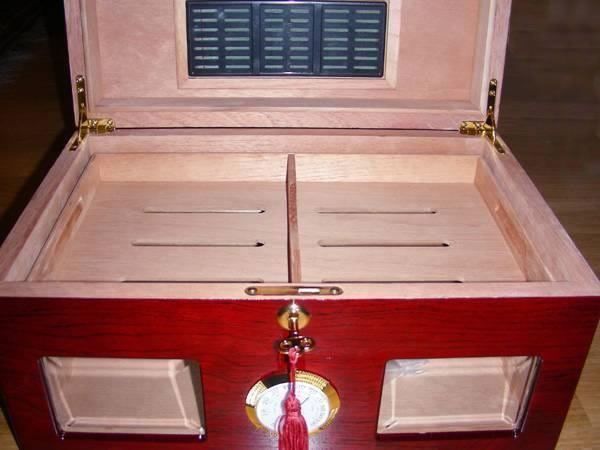 Humidor per sigari: Humidor KL 120 rot – Nuovo e nell'imballaggio originale da Schmerikon venduto da Fuse4 2