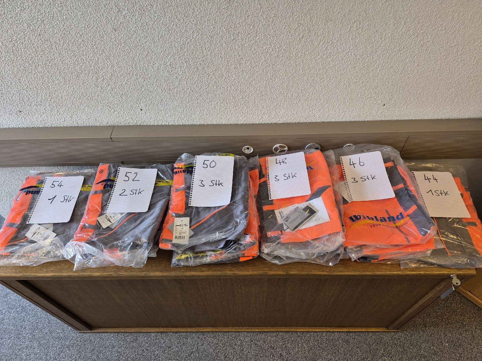 Pantaloni: Hosen – Nuovo (secondo la descrizione) da Teufenthal AG venduto da ChT. 3