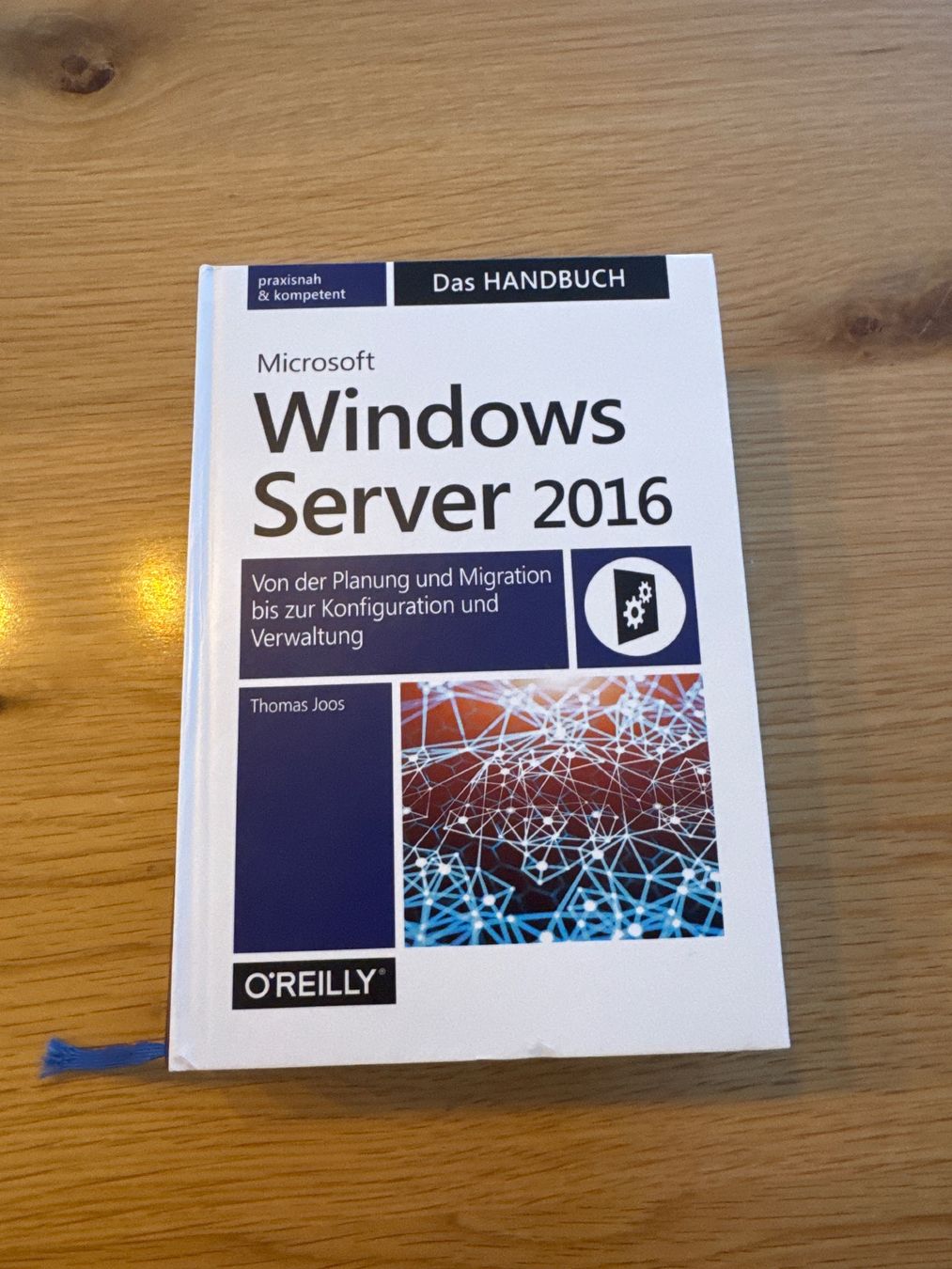 Bücher: Microsoft Windows Server 2016 Handbuch Thomas Joos – Gebraucht aus Oetwil am See von Blacky98