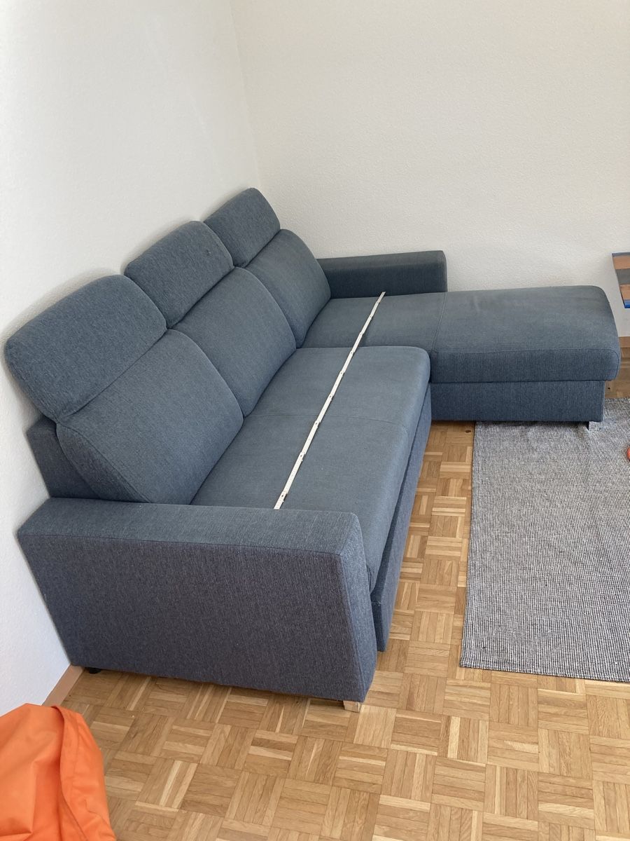 Divani: Canapé d'angle convertible gris avec espace de rangement – Usato da Préverenges venduto da ale_yjv5 3