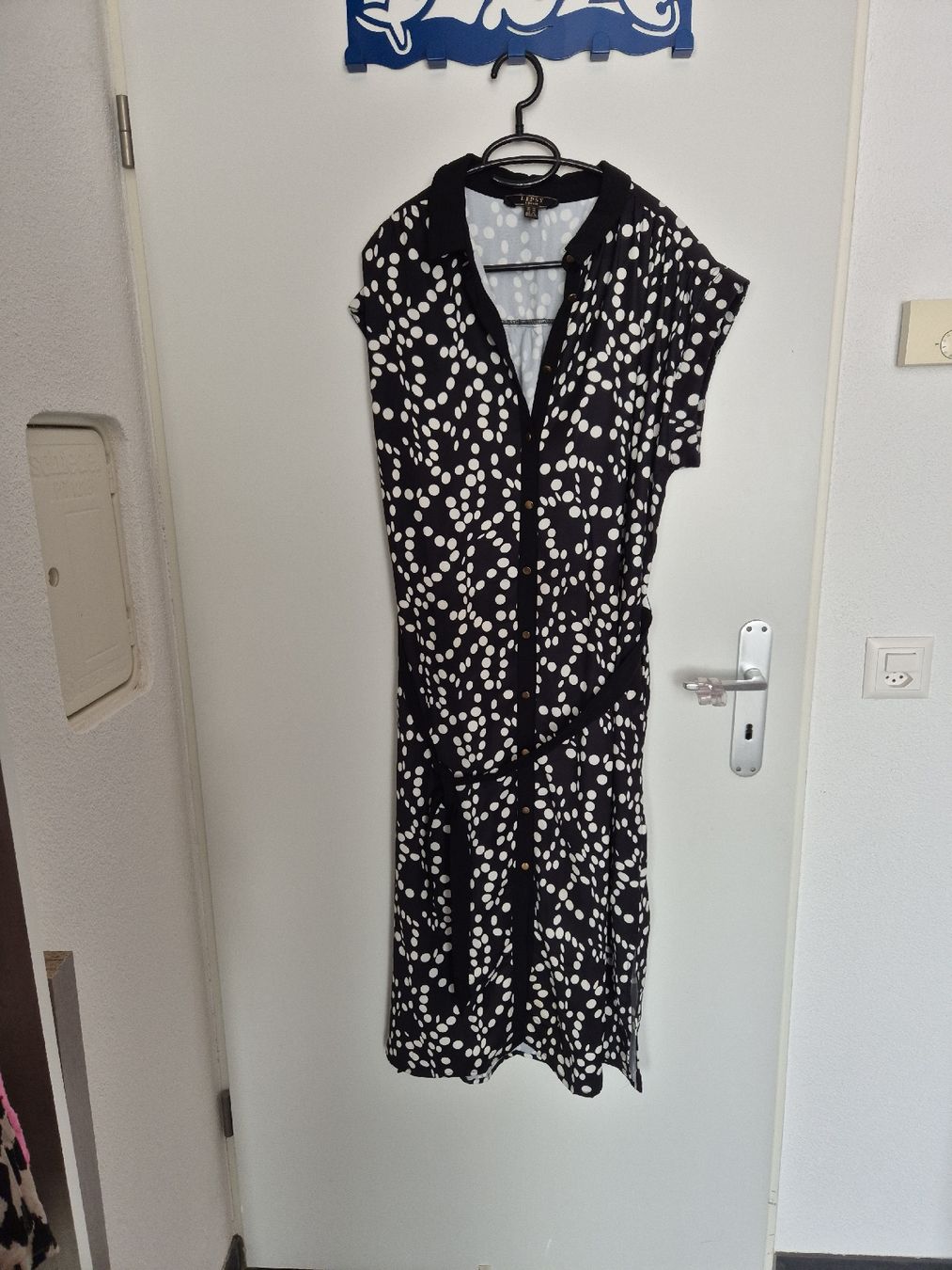 Kleider: Kleid 42Lipsy  Neu – Neu (gemäss Beschreibung) aus Würenlingen von kuh33