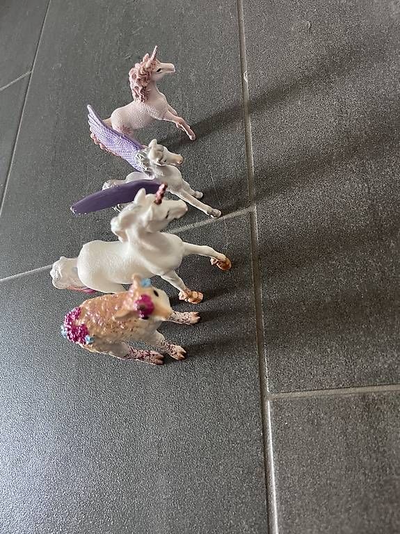 Giocattoli: Schleich Einhorn/Lama/Pegasus – Usato da Kaisten venduto da Piggen 1