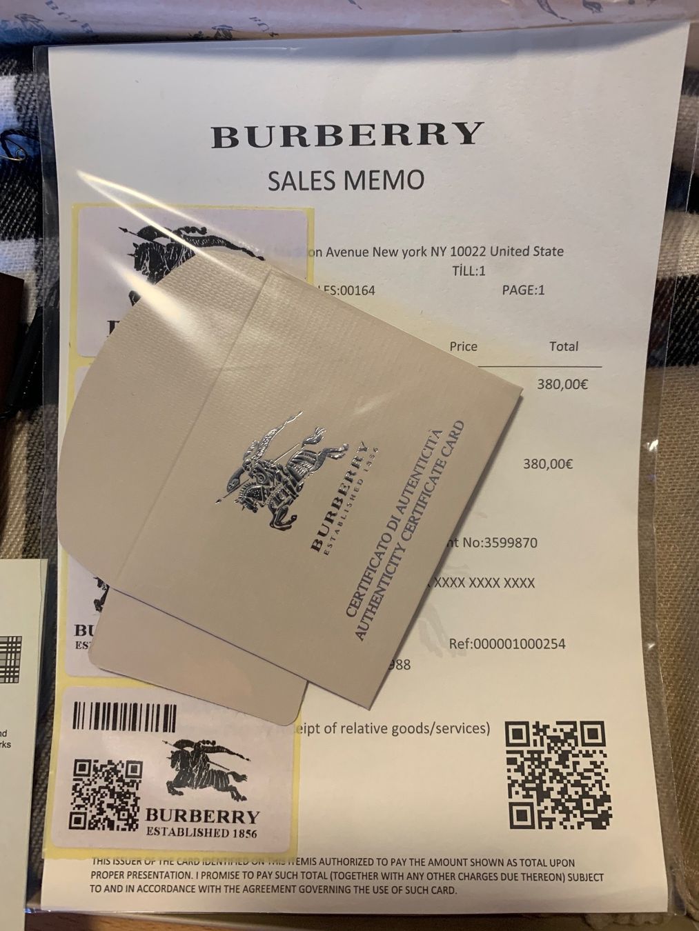 Burberry Foulard & Sciarpe: NEU Burberry Schal cashmere – Nuovo e nell'imballaggio originale da Gipf-Oberfrick venduto da Moneypenny 2