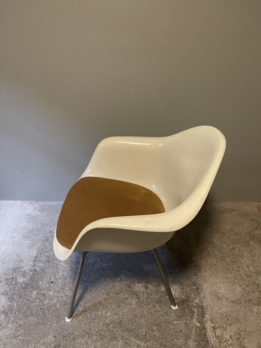 Eames Chaises: Eames Fiberglass Armchair Design Klassiker – D'occasion à Bern par Born_2_Fish 3