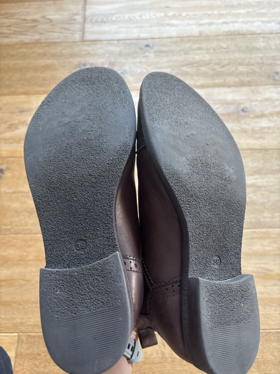 Scarpe da donna: Braune Lederstiefel Gr. 39 – Usato da Wilen b. Wil venduto da b-mountain 5