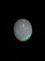 Australian *WHITE OPAL* Multicolor 0.9ct
