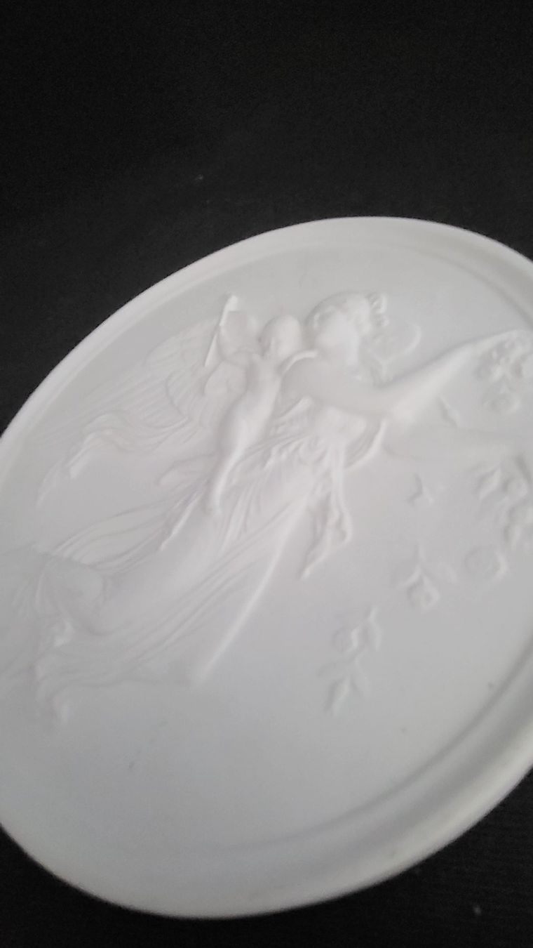 Figurines: Gips-Relief mit Engel "I" – D'occasion à Basel par spinne02 3