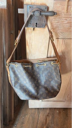 Louis Vuitton Noe Beuteltasche Monogram Kaputt nur zum Baste