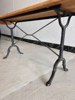 Altholztisch, Unikat, 216 cm | Holzplatte & Gusseisengestell