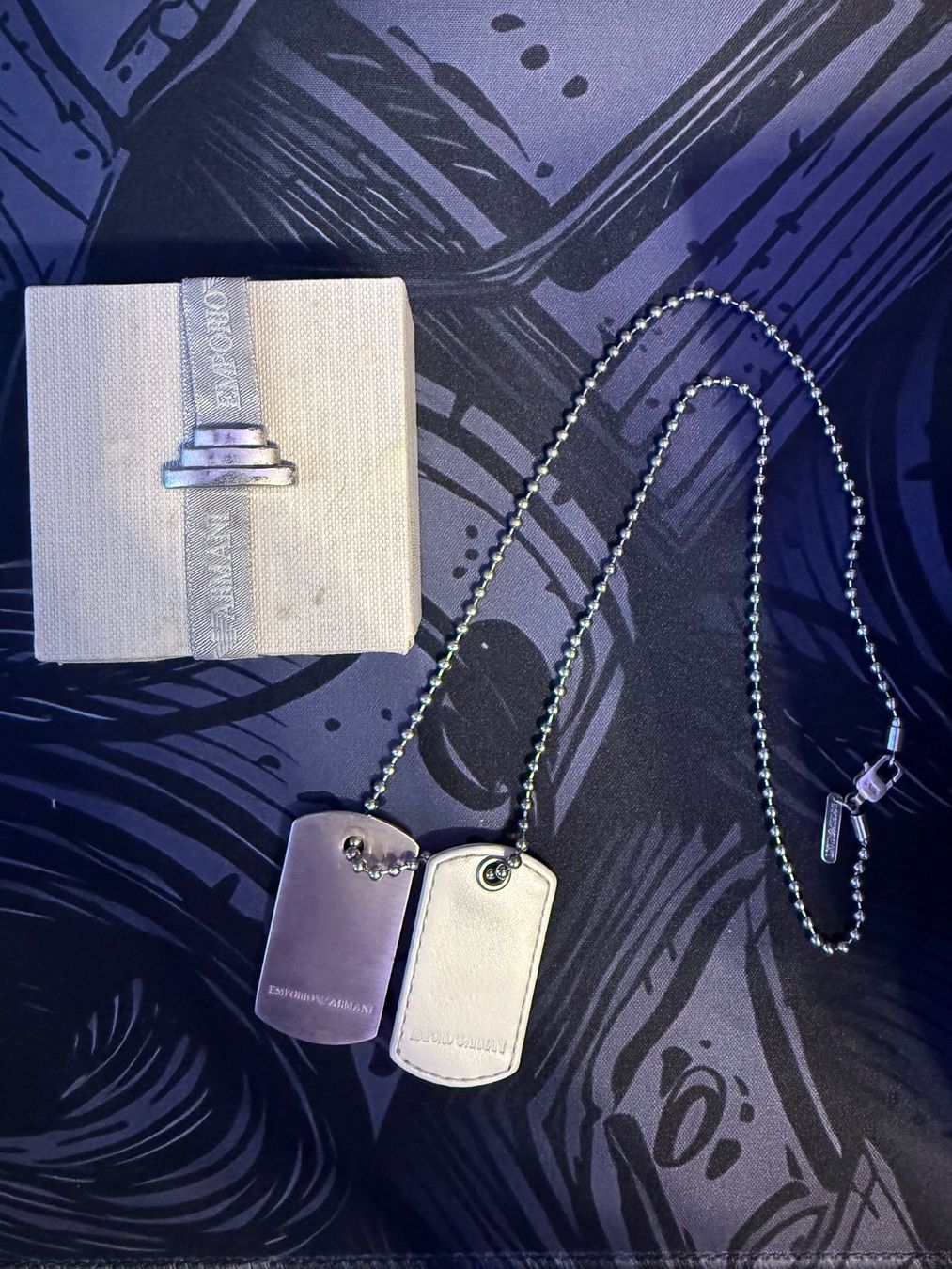 Colliers: Collier Armani - Necklace – D'occasion à Plan-les-Ouates par de_lia 1
