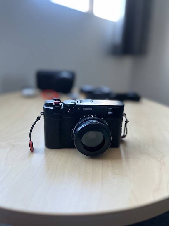 Fujifilm Fotocamera: Fujifilm X100V kit – Usato da Bellinzona venduto da mos_8ytw 2