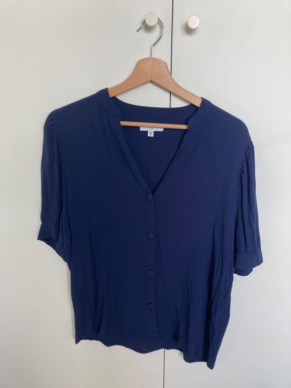 Camicette: Damen Sommer Bluse, Kurzarm, Gr. 42, Dunkelblau – Usato da Zürich venduto da Mosara