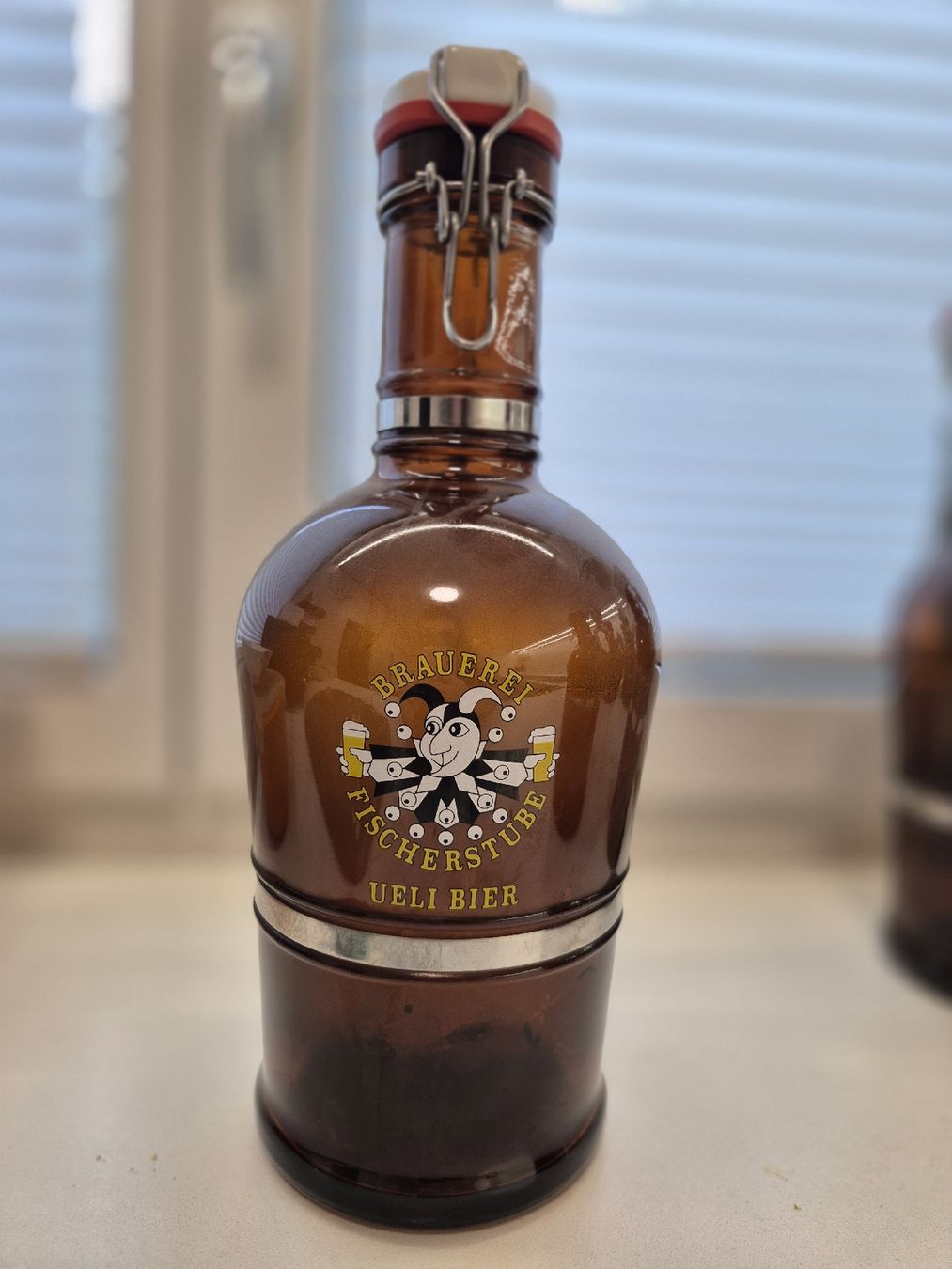 Caraffe: Ueli Bier, 2l Karaffe  (1/2) – Usato da Reinach BL venduto da Christibear