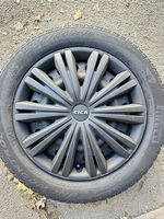 4 Winterreifen 205/55 R16 Pirelli auf Felgen