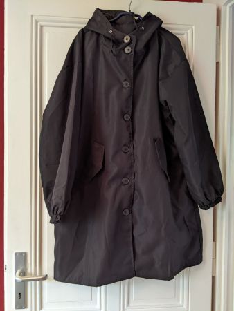 Très léger manteau à capuchon noir L-XL