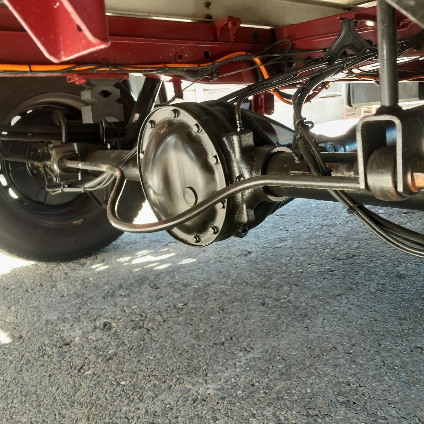 Veicoli commerciali: Mercedes Sprinter orange guter Zustand – Usato da Hombrechtikon venduto da puenti01 5