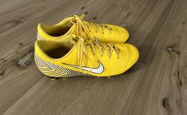 NIKE Fussballschuhe gelb, Gr. 36.5, neuwertig