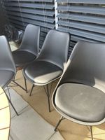Stuhl-Set schwarz 4 Stueck für Balkon oder Tereasse