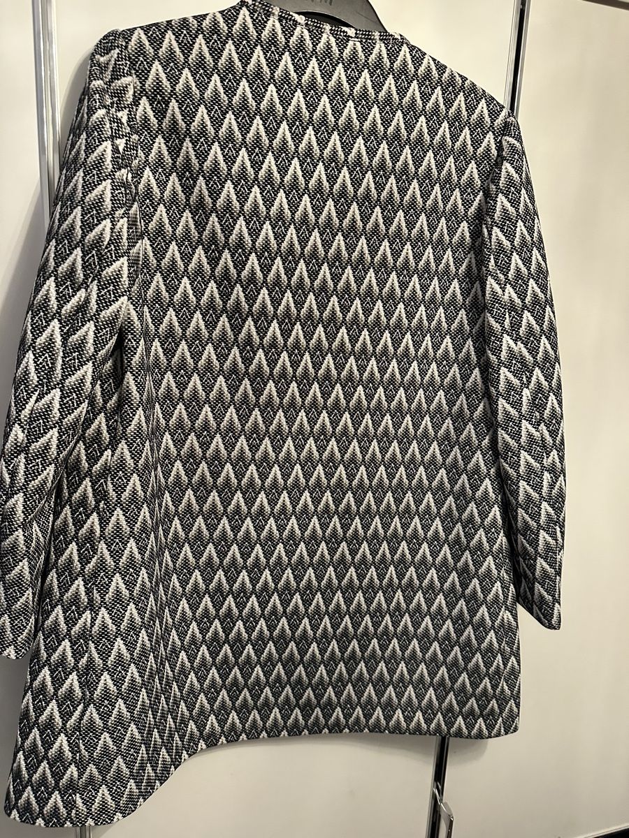 H&M Giacche: Damen Jacke Gr.40 – Usato da Pfungen venduto da Outlet64 2