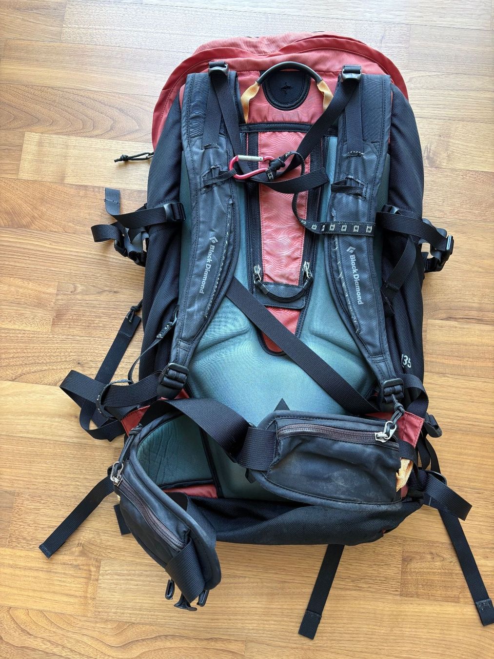 Black Diamond Rucksäcke: Black Diamond Rucksack - Relevation L35 – Gebraucht aus Oberwil BL von nefret01 1