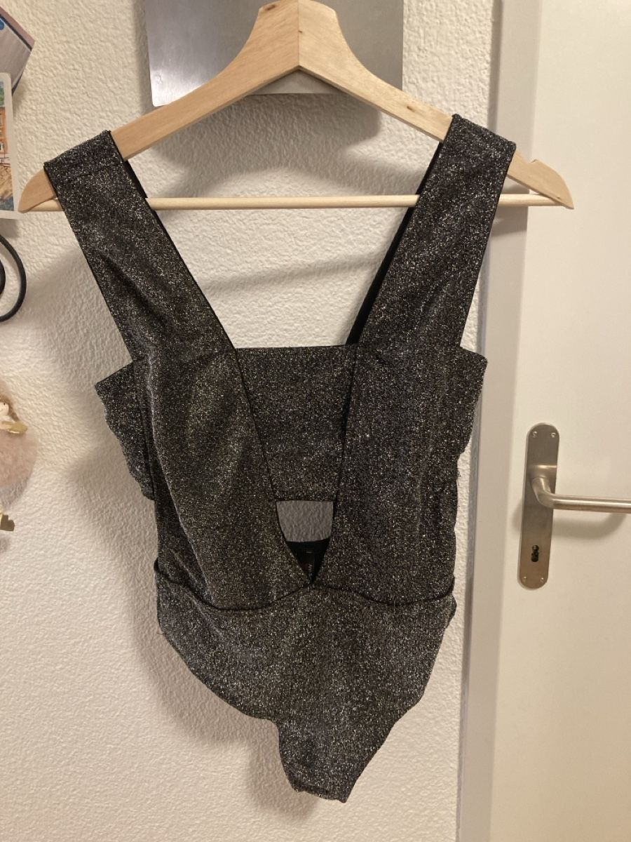 Top: Body Glitzer – Usato da Urtenen-Schönbühl venduto da alessibas
