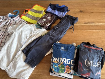 Kleiderpaket Jungs Grösse 116-122