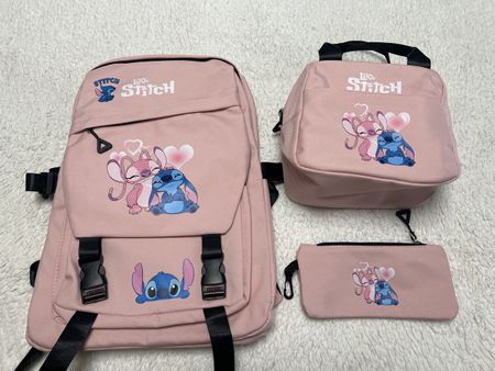 Ensemble sac à dos, lunch bag et trousse Stitch Rose😍 Neuf!