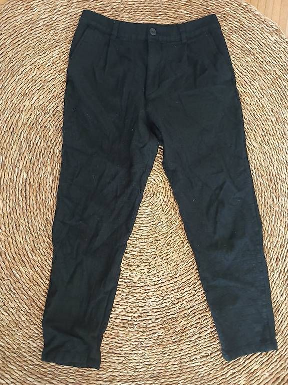 Cos Hosen: Cos Schwarze Hose mit Wolle – Gebraucht aus Zürich von Melianea