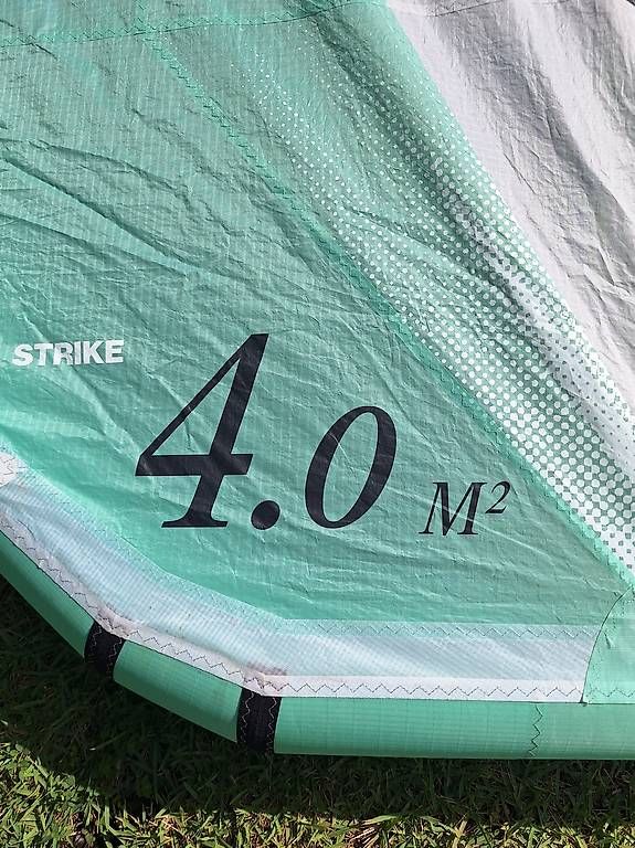 Surf: Fone Strike 4m V5 avec boom – Usato da St-Prex venduto da adr_5vn5 3