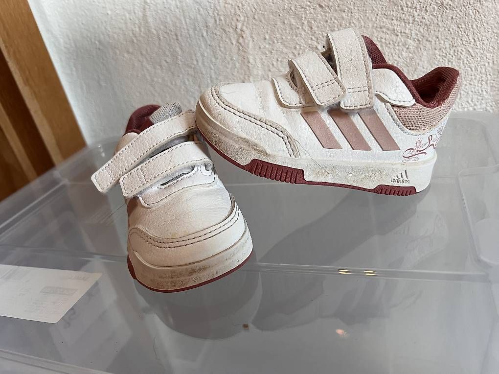Adidas Scarpe per ragazzi: Adidas Schuhe, Grösse 20 – Usato da Thalwil venduto da Jarondy