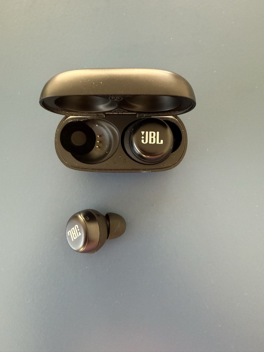 JBL Casques audio: JBL EAC Live Free – D'occasion à Paspels par nina_123 2