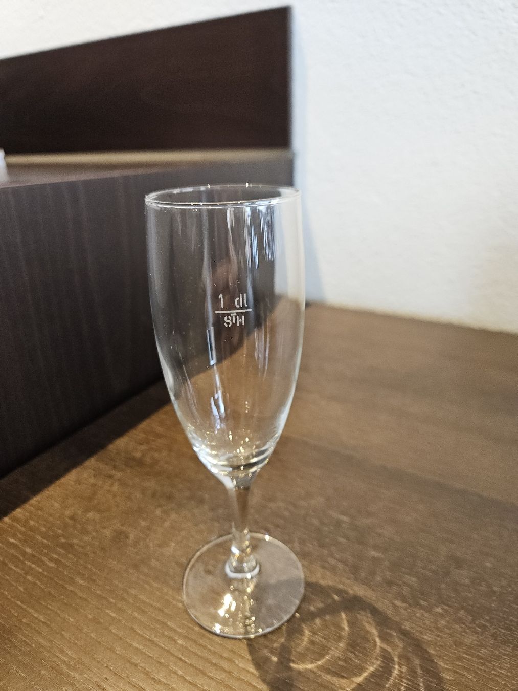 Bicchieri: Cüpli Champagner Glas 1dl Eichung 25 Stück – Usato da Morschach venduto da Hanswi