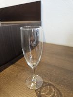 Cüpli Champagner Glas 1dl Eichung 25 Stück