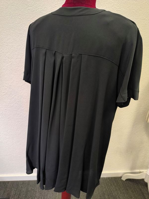 Camicette: Damen Bluse – Usato da Rüti ZH venduto da Restwert_Rueti_ZH 4