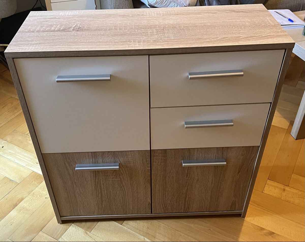Cassettiere: Commode en état irréprochable comme neuf – Nuovo (secondo la descrizione) da Bulle venduto da Sammobil 1