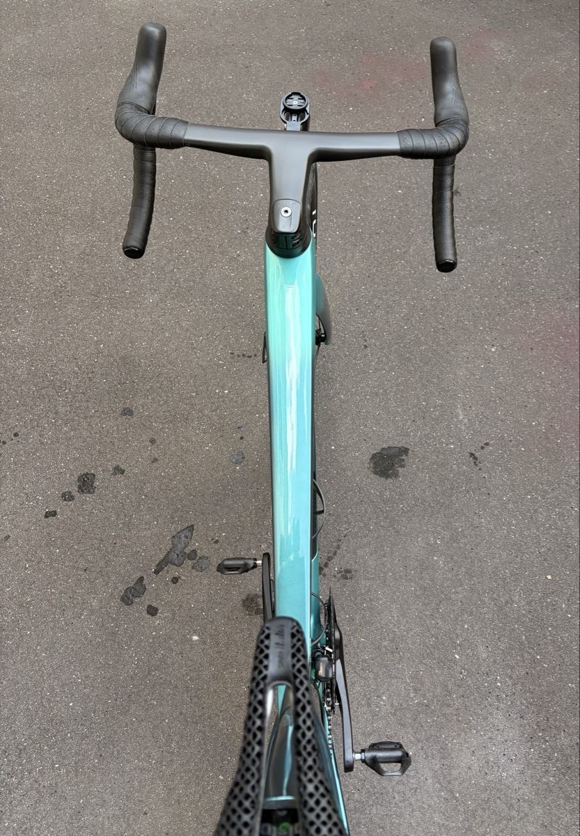 Bianchi Biciclette: Bianchi Infinito pro 2026 – Nuovo (secondo la descrizione) da Bern venduto da Hard2r3membA 2