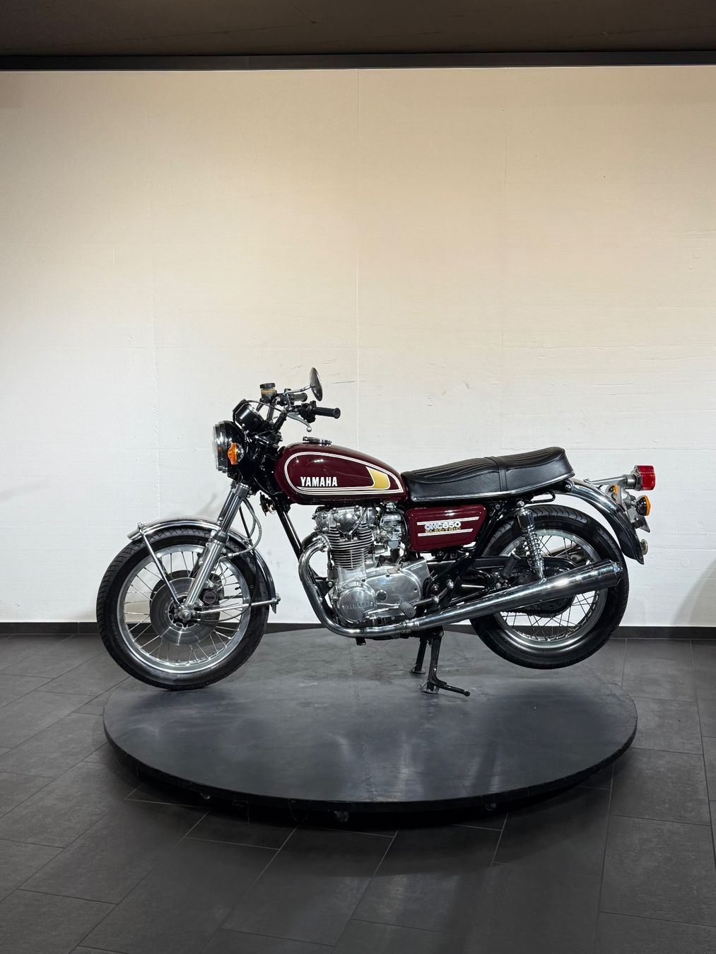 Yamaha Strada: Yamaha XS 650 447 – Usato da Zell LU venduto da .VR46. 4