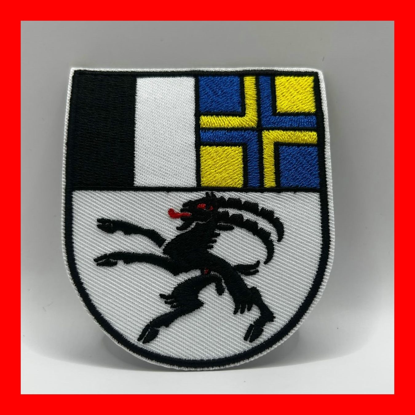 Toppe: Graubünden Aufnäher Badge Patch Engadin Davos Caumasee Chur – Nuovo e nell'imballaggio originale da Dättlikon venduto da easythings
