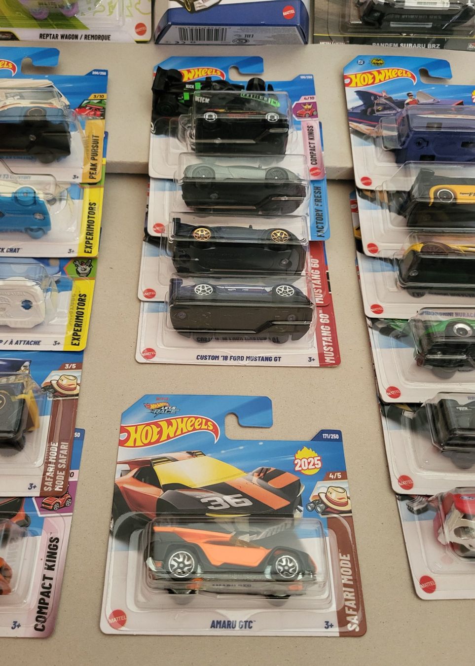 Hot Wheels Modellini d'auto: Hot Wheels Amaru GTC – Nuovo e nell'imballaggio originale da Zürich venduto da MDC0 1