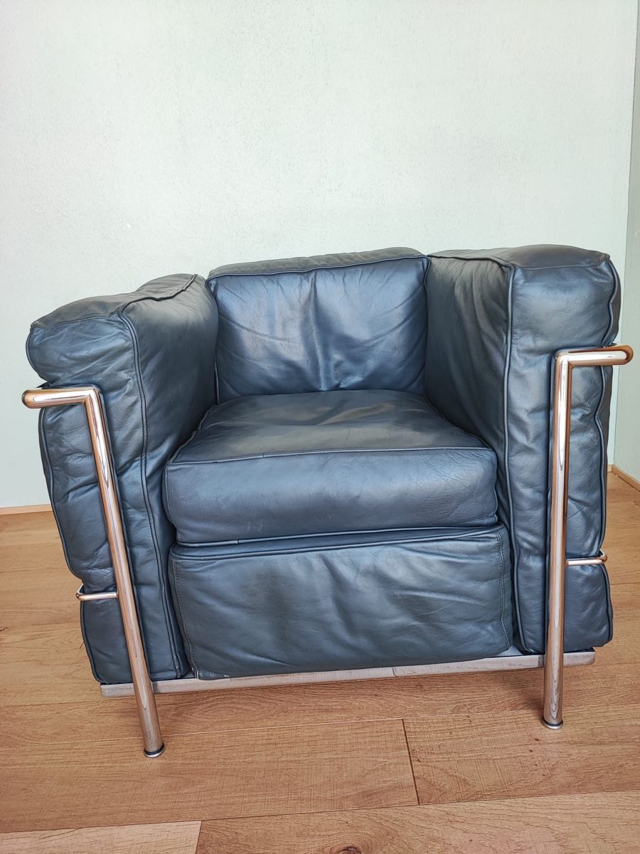 Poltrone: Replika Sessel LC2 im Stil von Le Corbusier – Usato da Dielsdorf venduto da rlx_geek