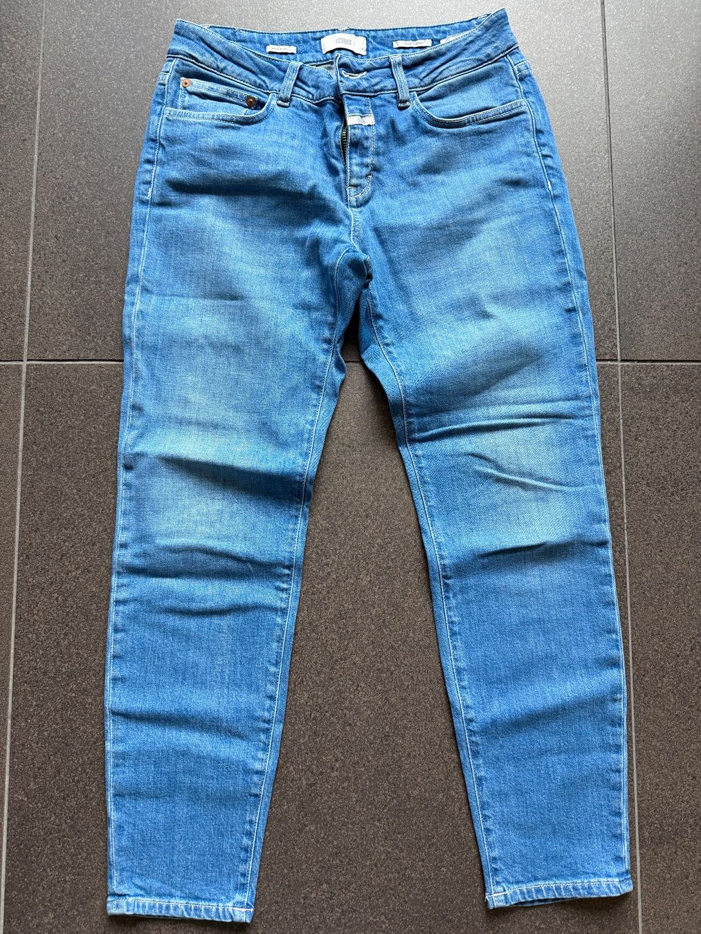 Closed Jeans: Closed Jeans Baker C91833 Grösse 26 – Usato da Zürich venduto da bgg
