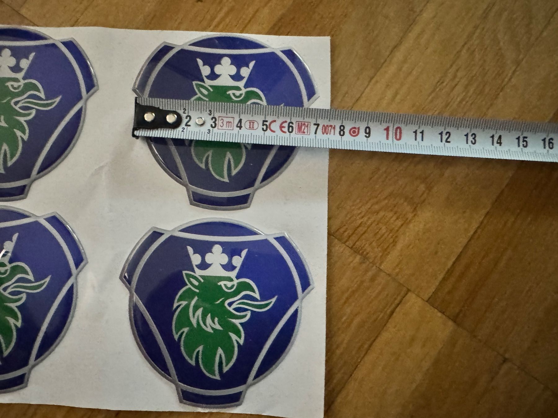 Sticker: Kleber 3D Scania Grün – Nuovo e nell'imballaggio originale da Dielsdorf venduto da autcars 4