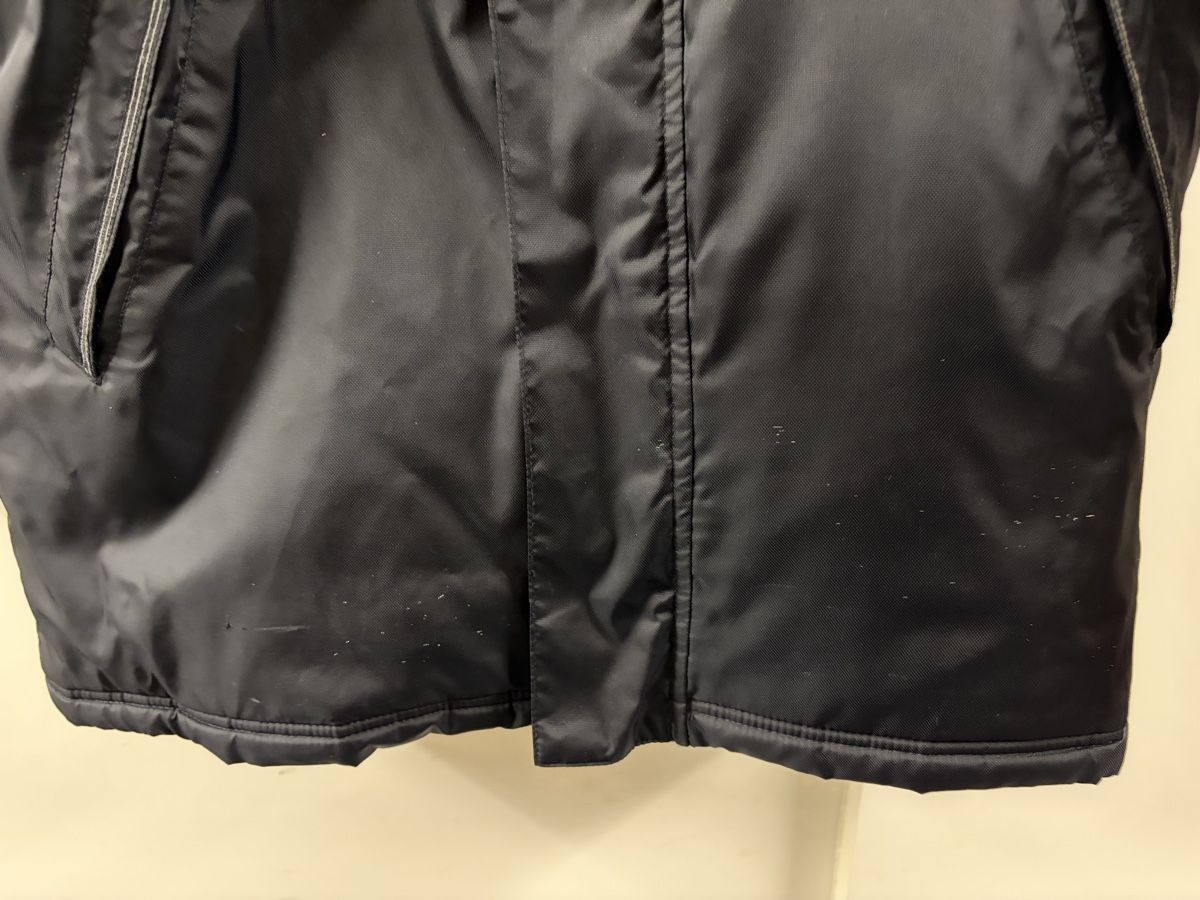 Adidas Jacken: FC Basel Adidas Stadionjacke – Defekt aus Hunzenschwil von sputnik26 4